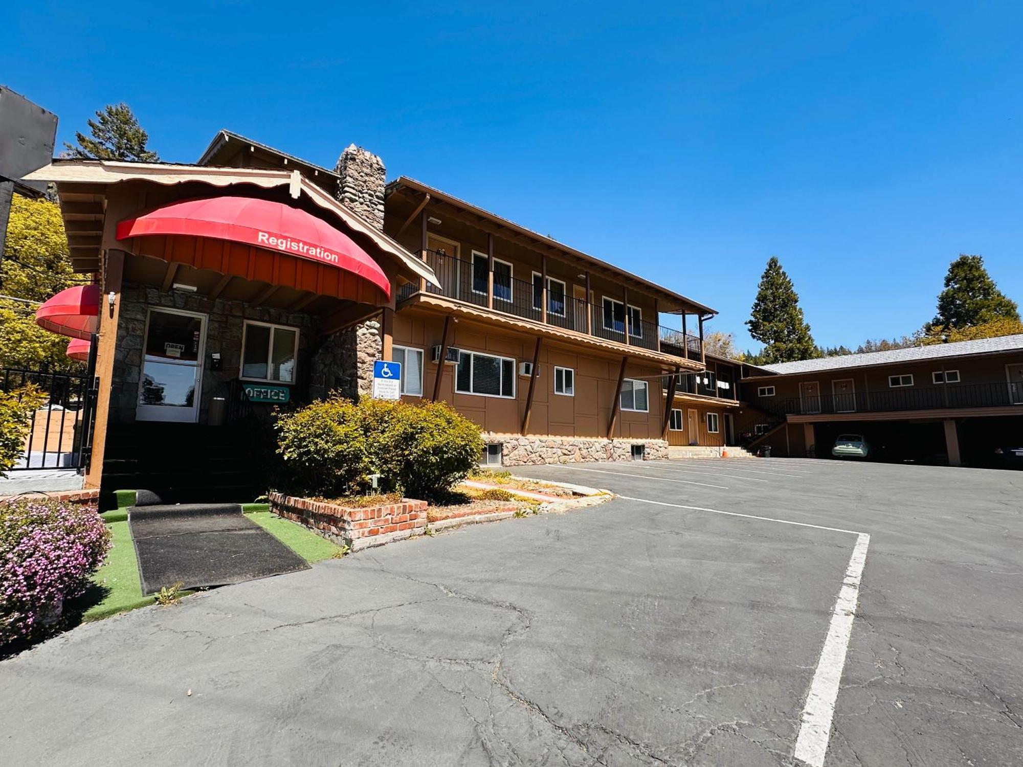 The Cottage Inn At Mount Shasta Ngoại thất bức ảnh